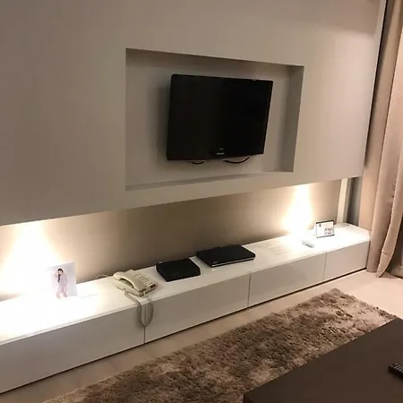 Apartament Lux Lägenhet *